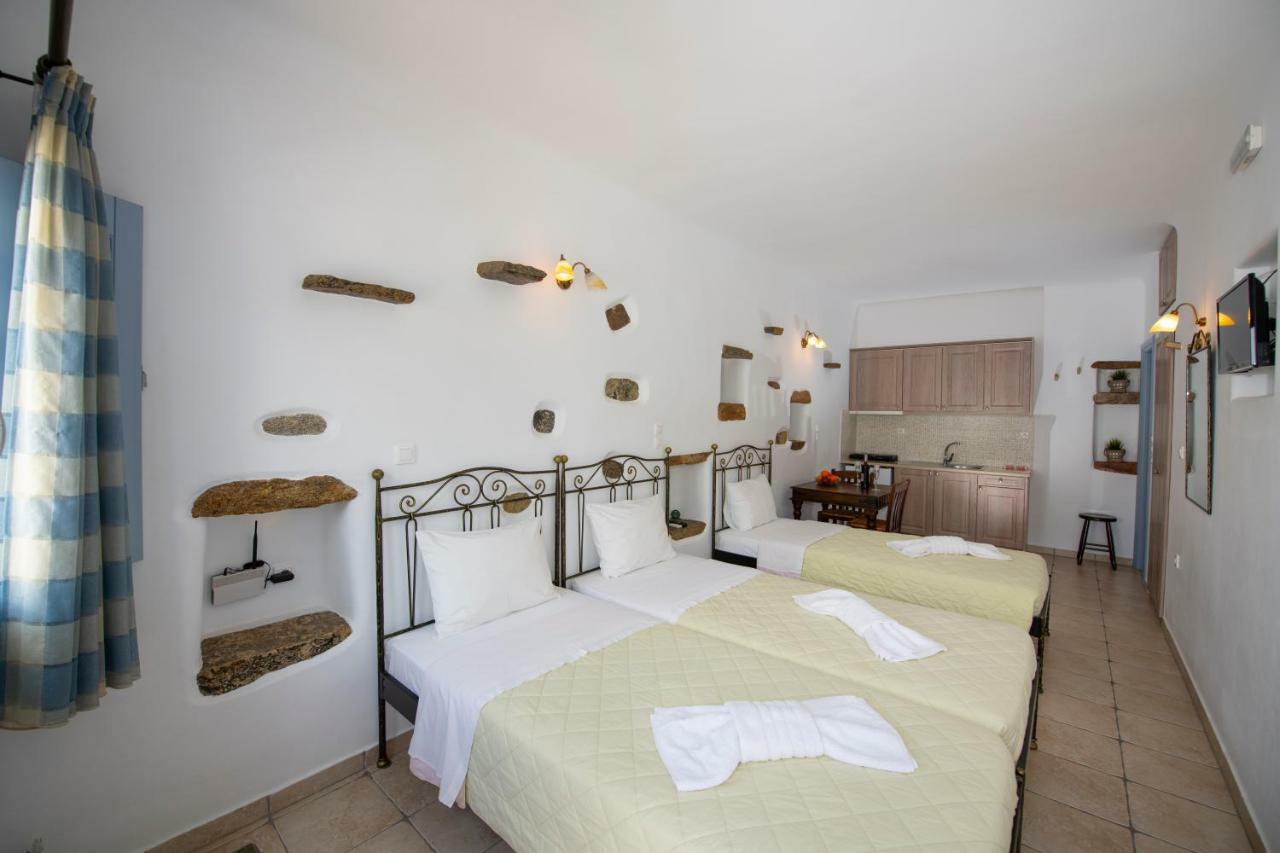 Stavroula Studios Glastros  Extérieur photo